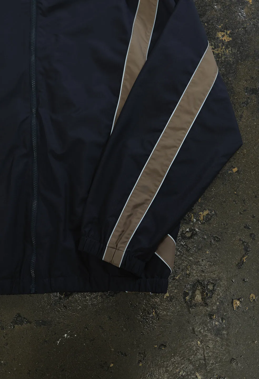 Paneled Nylon Anorak / Navy x Taupe