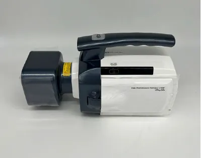 PatientImage Handheld X-ray w/14x17 Wireless Flat Panel DR System