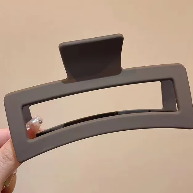 Pauline Hair Clip
