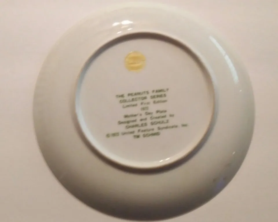 Peanuts Decorative Plate