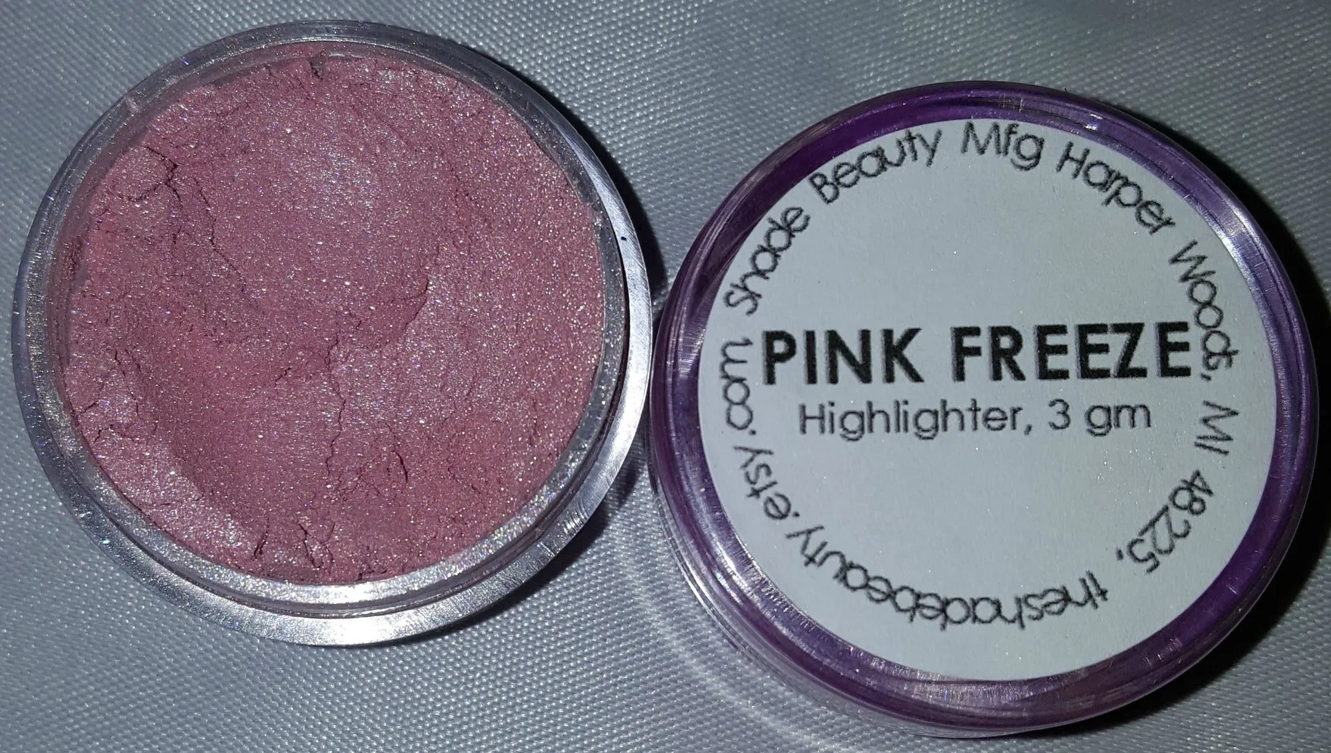 Pink Freeze Loose Highlighter