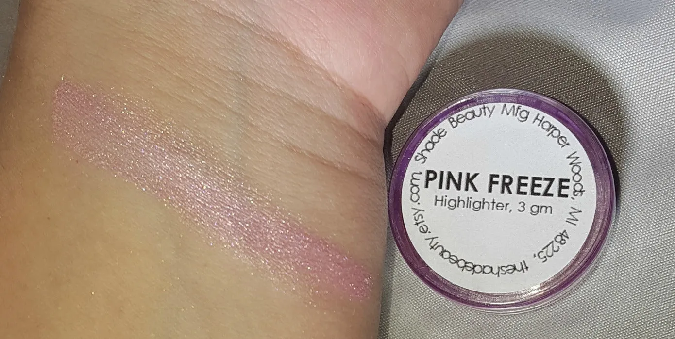 Pink Freeze Loose Highlighter