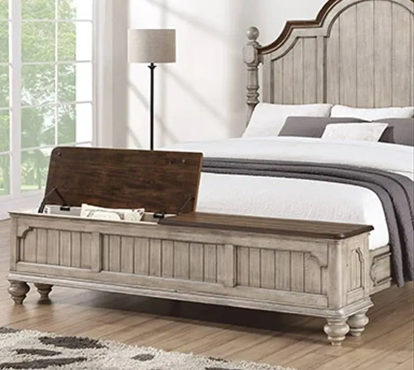 Plymouth King Bed With Footboard Storage