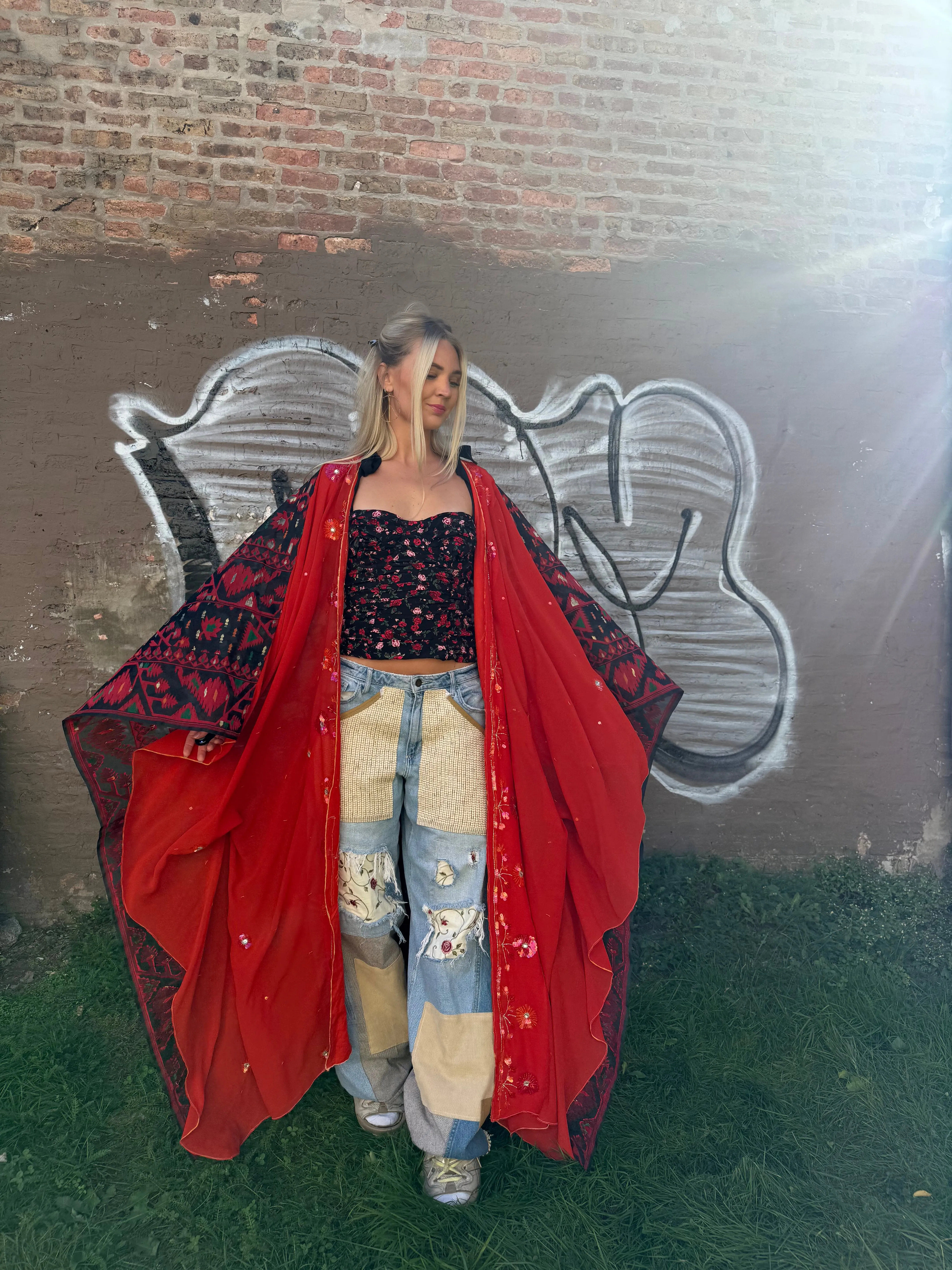 Reclaimed Catch me, I’m Levitating Kimono