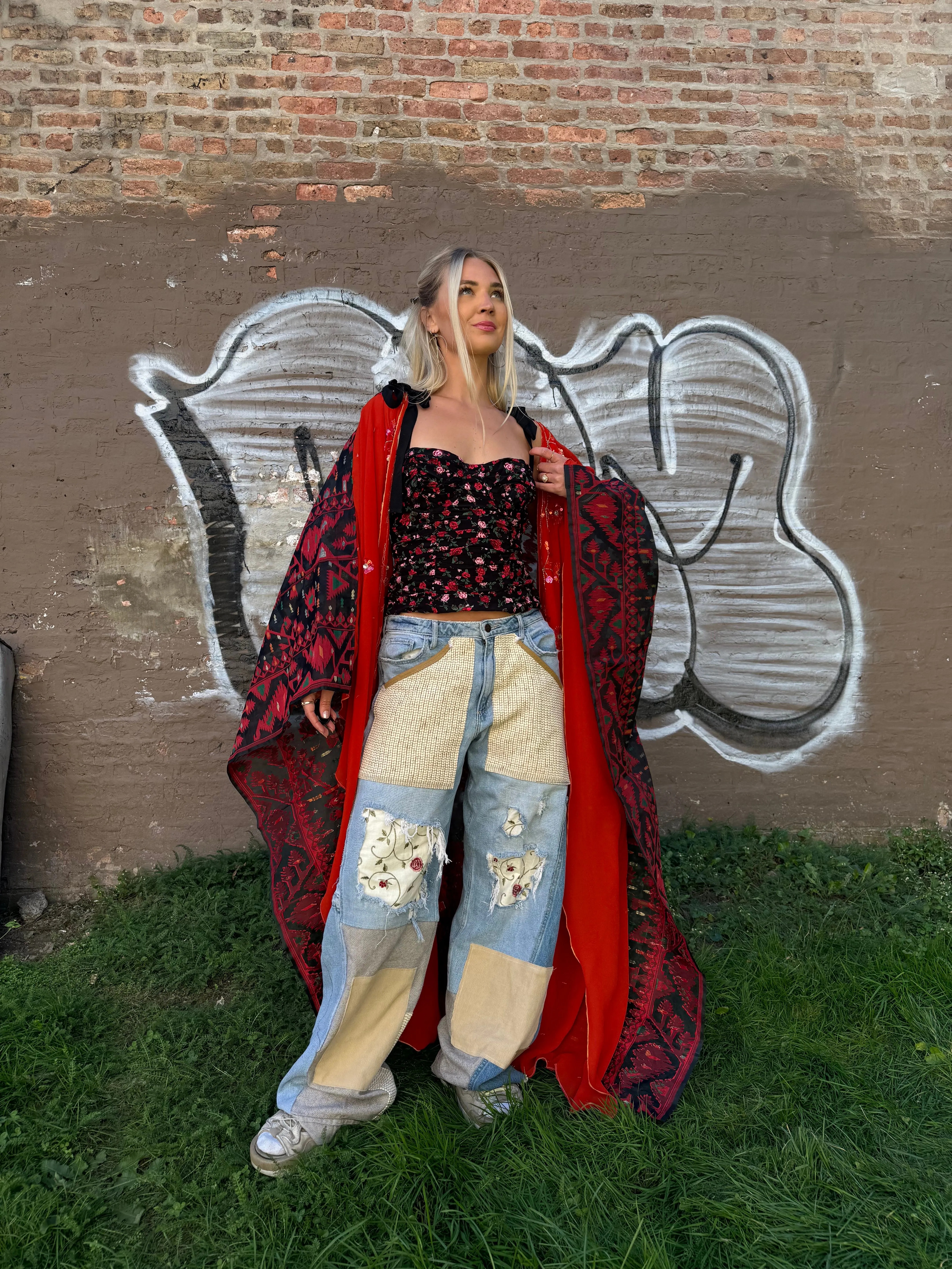 Reclaimed Catch me, I’m Levitating Kimono