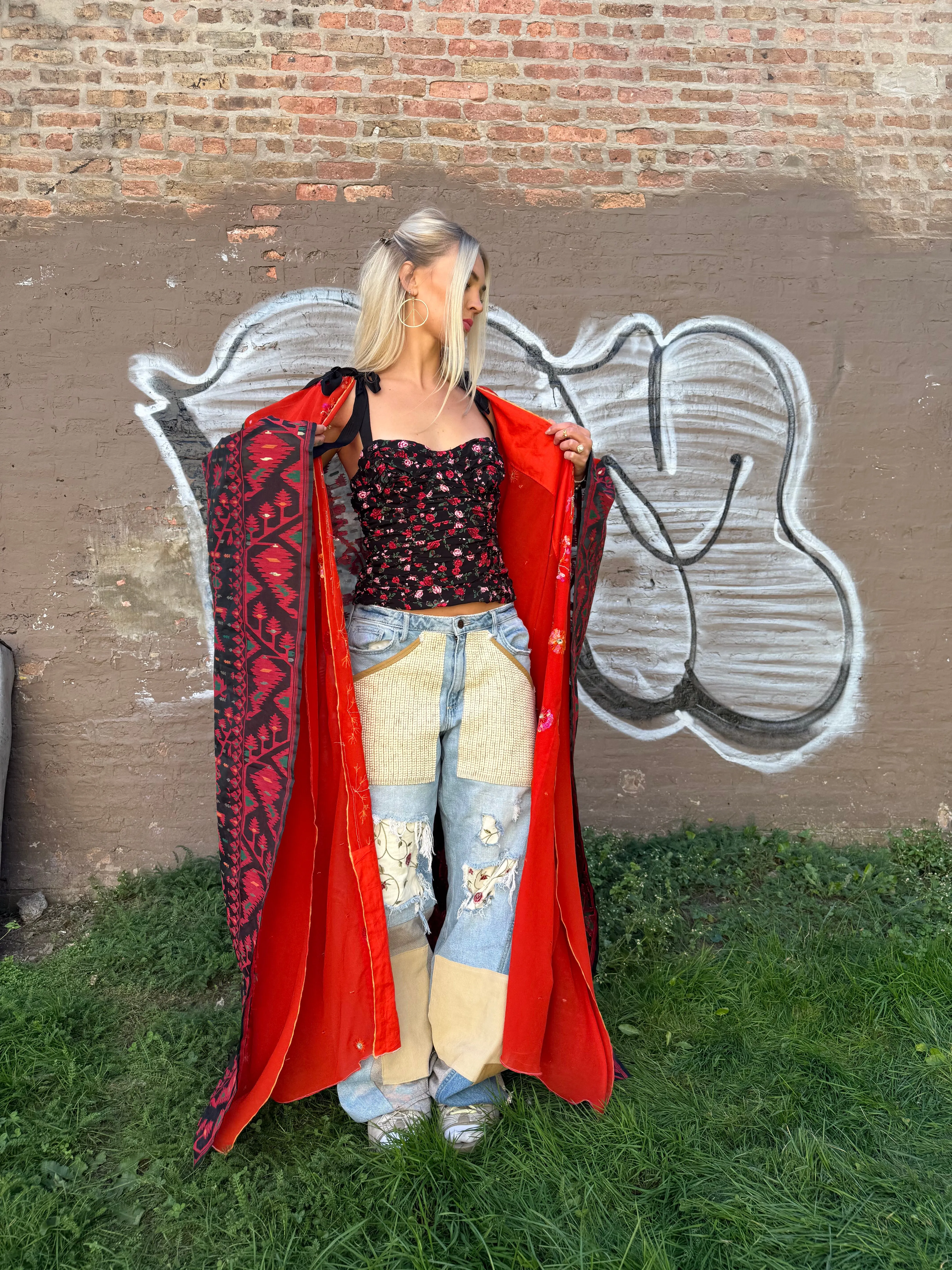 Reclaimed Catch me, I’m Levitating Kimono
