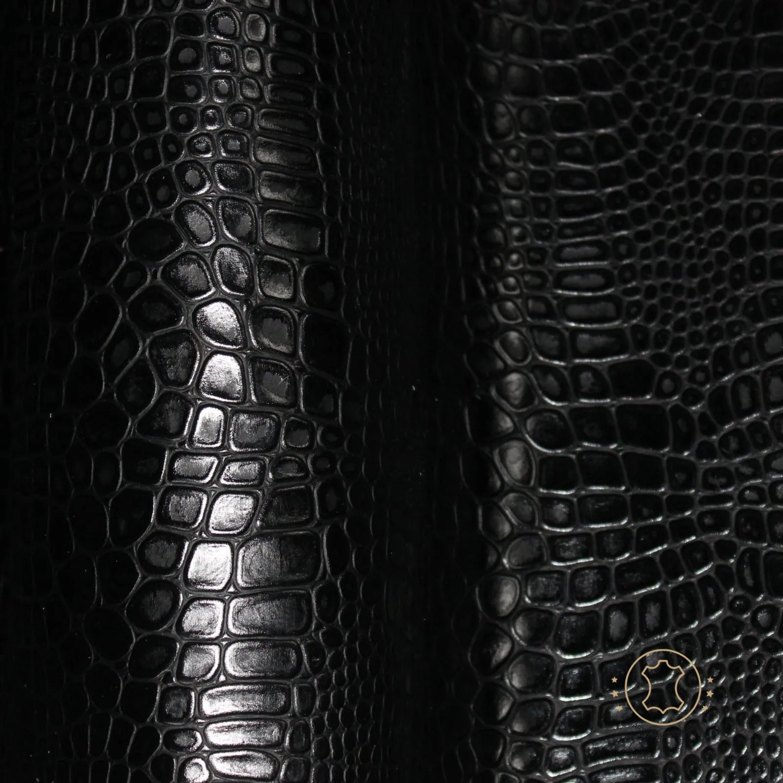 Reptile Embossed Leather Black: Leather 3 .5- 4.0 oz. | 1.4 - 1.6 mm - Leather for Projects - Leathercraft
