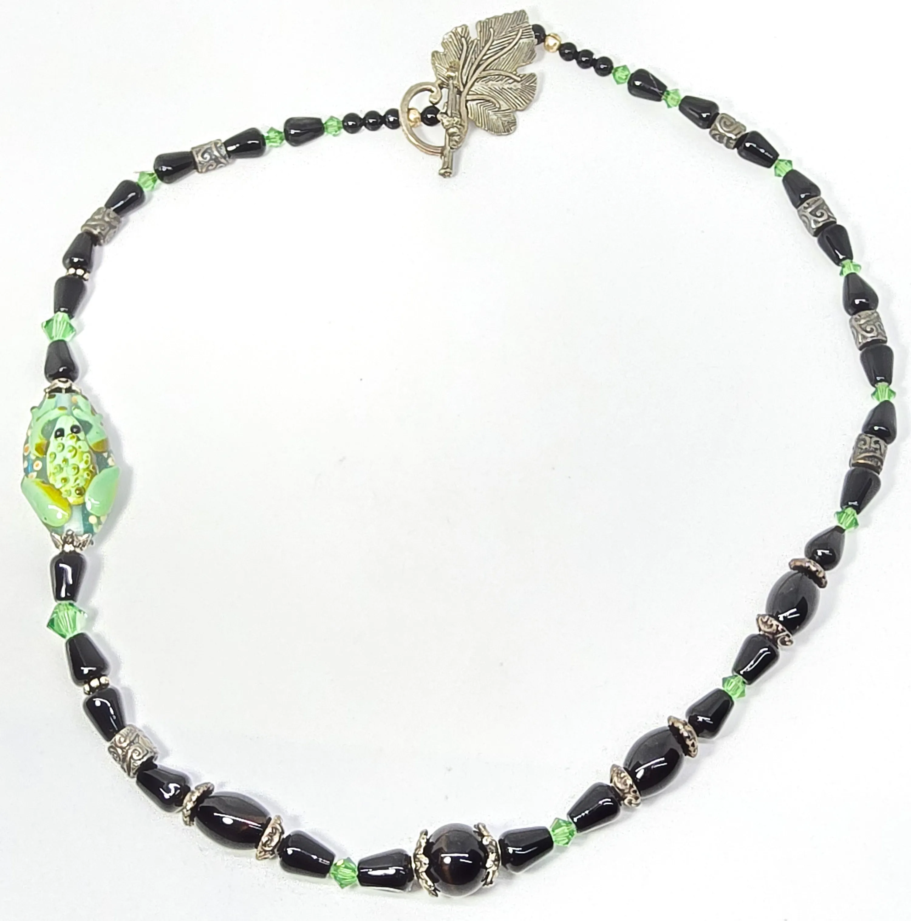 Retro Frog lamp work hand crafted artisan 1990's beaded toggle clasp necklace