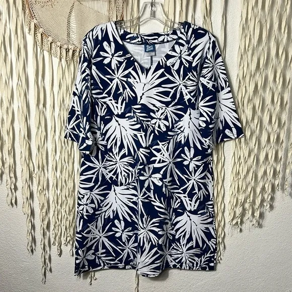 RipSkirt NWT Navy Tropical Palms Sleep Shirt Size XS (2/6)