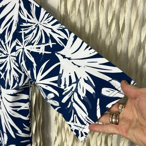 RipSkirt NWT Navy Tropical Palms Sleep Shirt Size XS (2/6)
