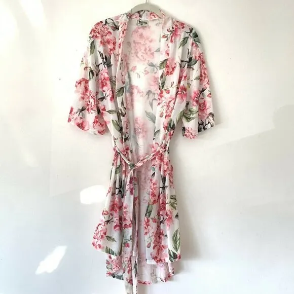 Show Me Your Mumu One Size Brie Robe Garden of Blo