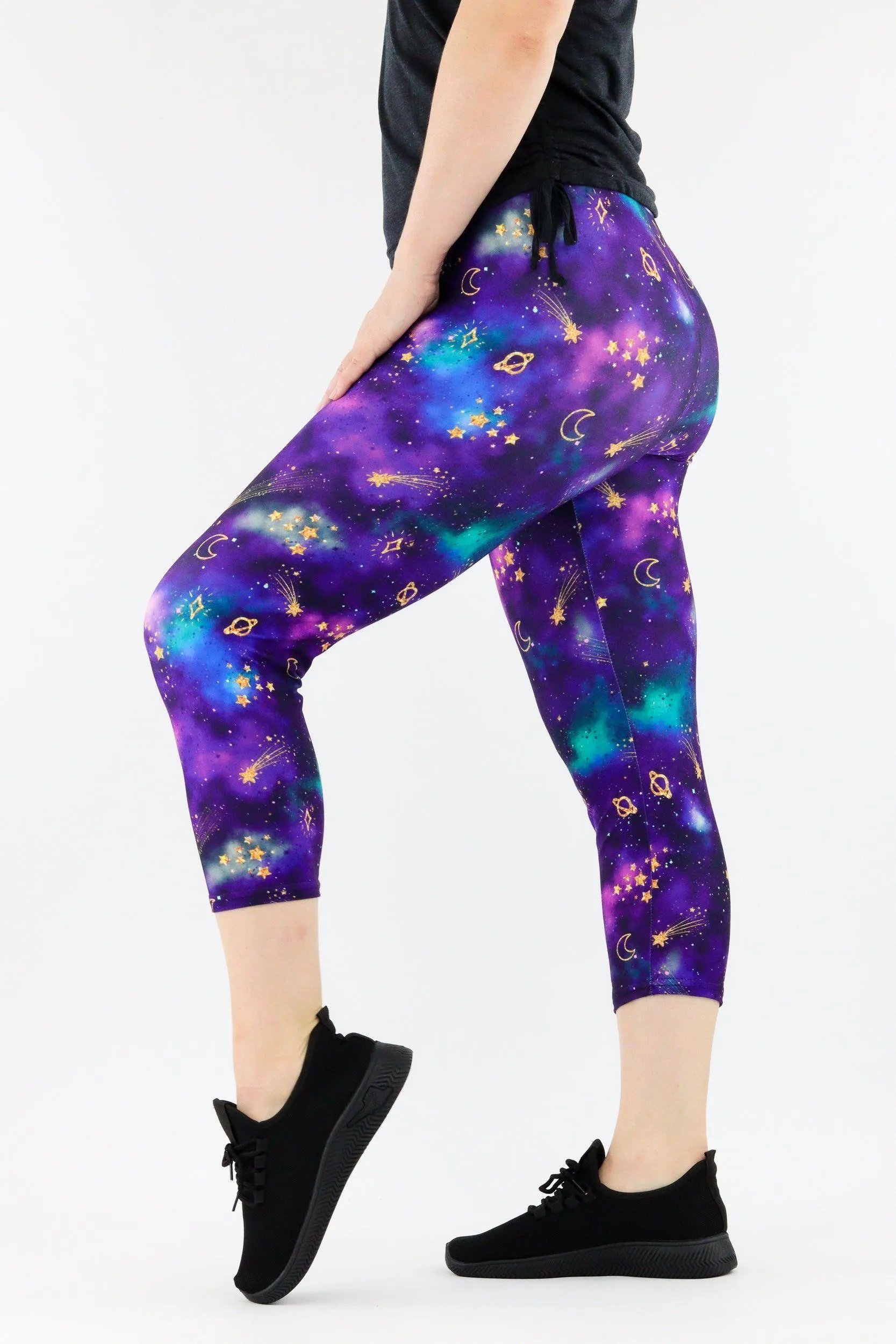 Sparkle Space - Casual Capri Leggings