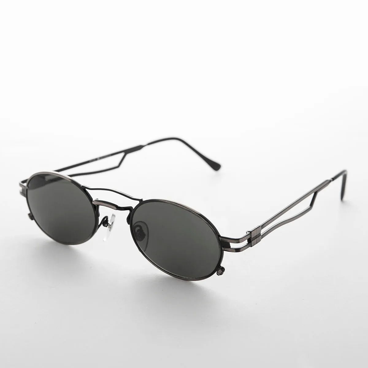 Sporty Oval Steampunk Optical Quality Vintage Sunglass - Iggy