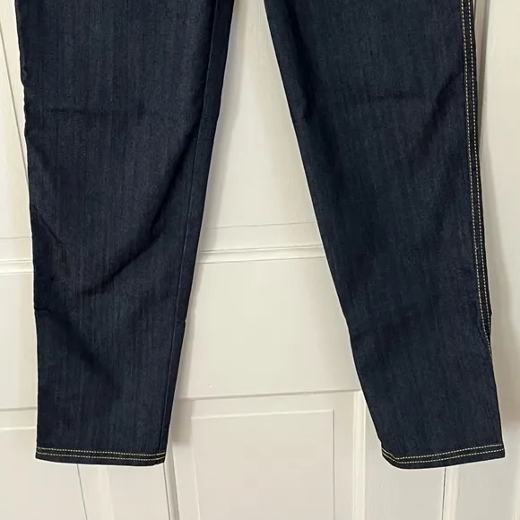 St. John Dark Wash Straight Leg Jeans Womens 2 Lightweight Denim Stretch New