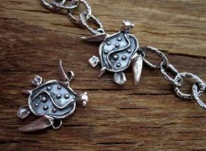 Sterling Silver Artisan Sea Turtle Chain Link and Connector (one)