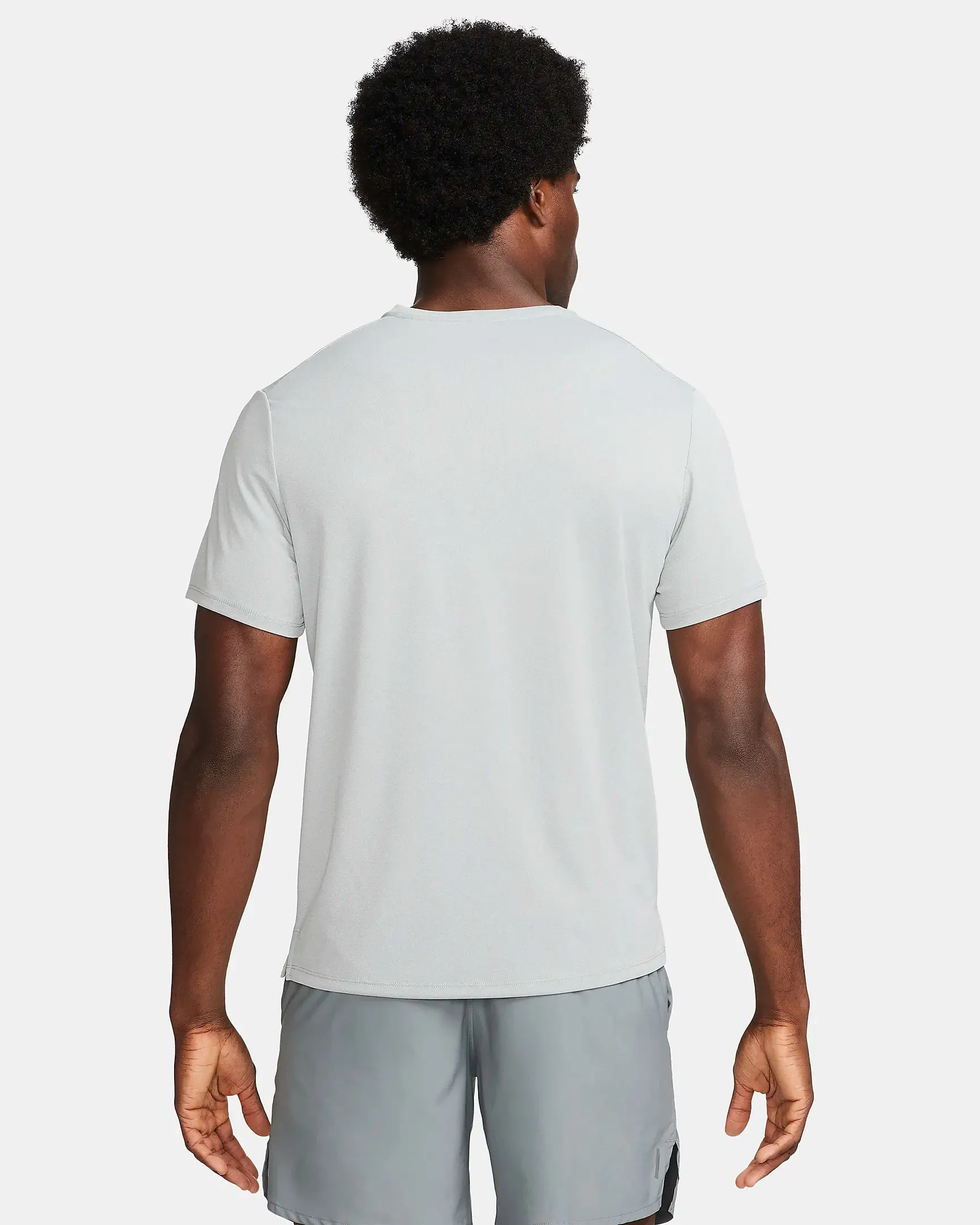 T SHIRT NIKE DRY-FIT RUN MAGLIA UOMO MAN TEE RUNNING GRIGIA