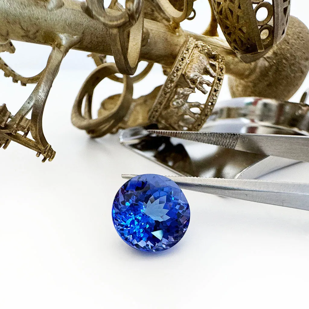 Tanzanite - violet/BLUE Round Cut - 6.51ct