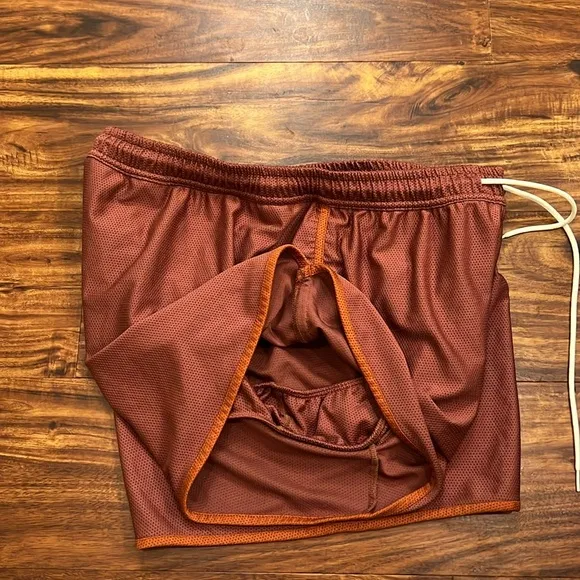 Tracksmith Running Short EUC sz L