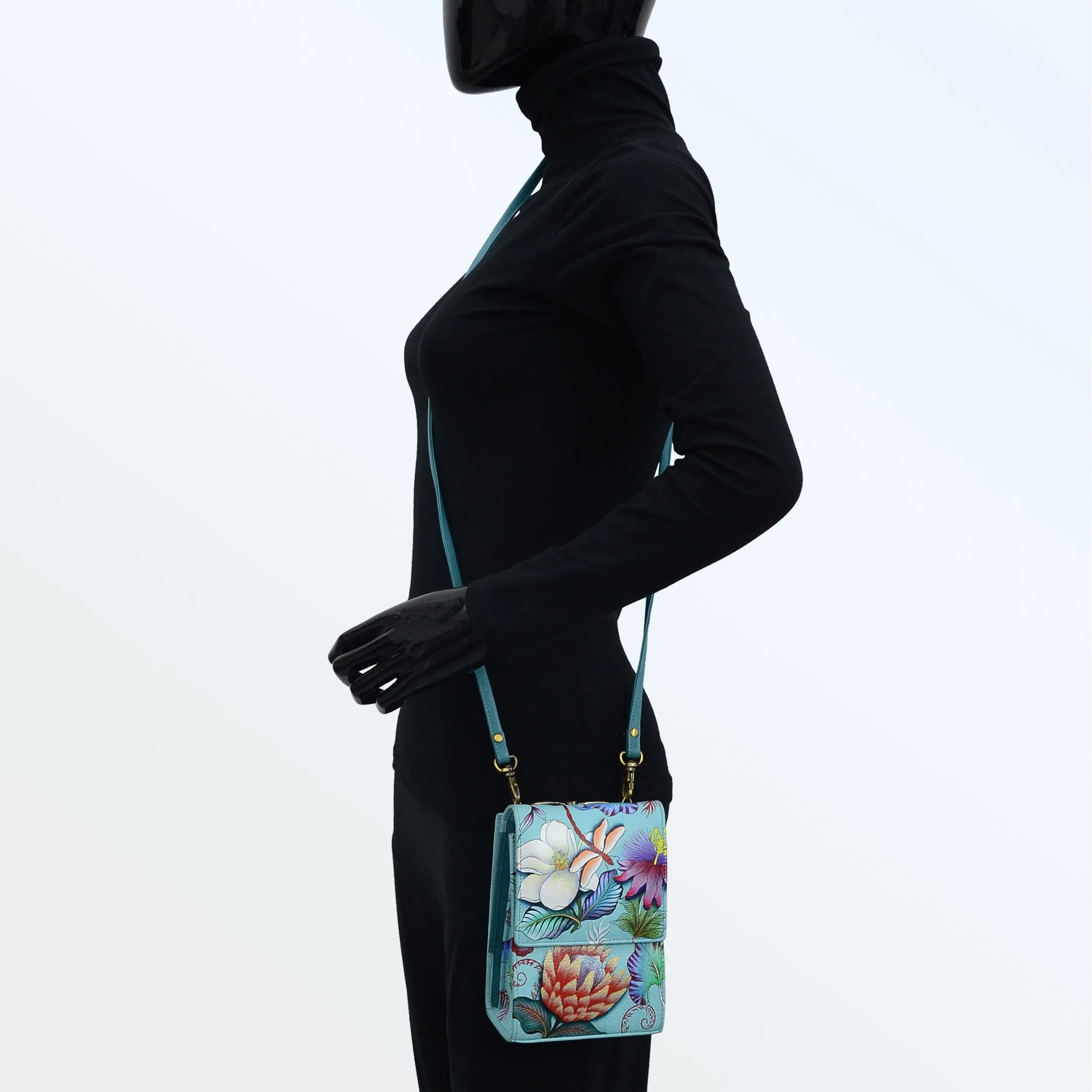 Trusted by customers Organizer - Smart design Triple Compartment 412 Crossbody