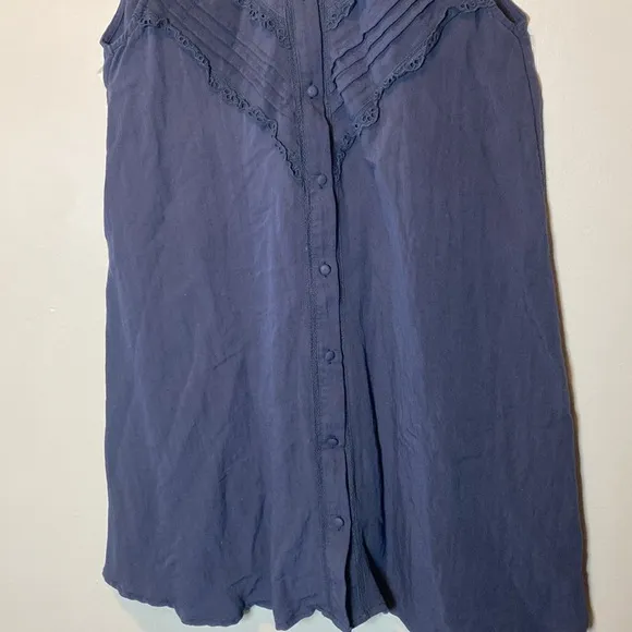 Tuckernuck Pomander Place Dutton Dress NWOT Women Small Navy Blue Lace Button Up