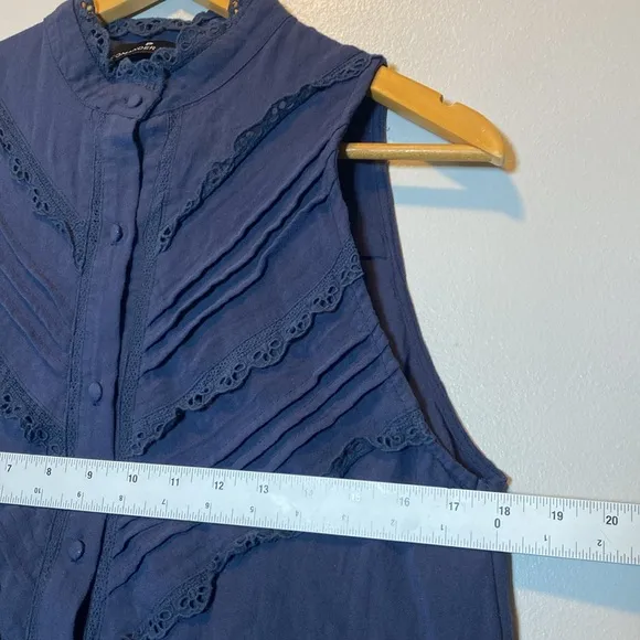 Tuckernuck Pomander Place Dutton Dress NWOT Women Small Navy Blue Lace Button Up
