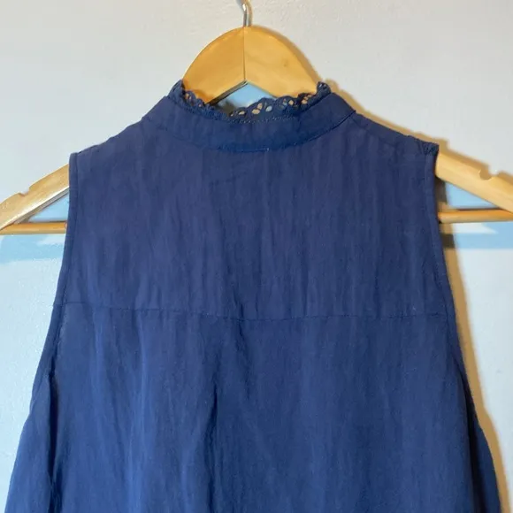 Tuckernuck Pomander Place Dutton Dress NWOT Women Small Navy Blue Lace Button Up