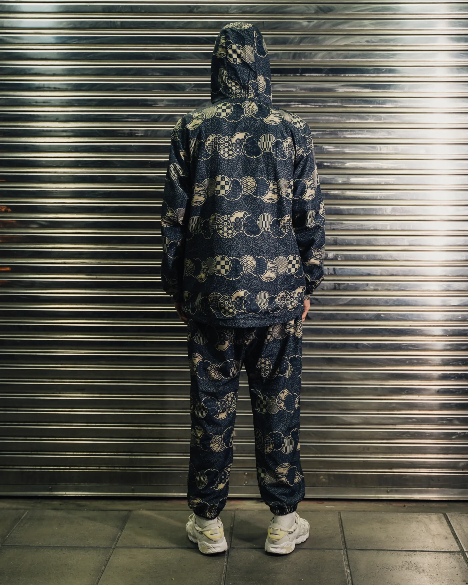 [UNISEX] NISSACO X LOCO MOSQUITO ZIP-UP SPORTSWEAR JACKET
