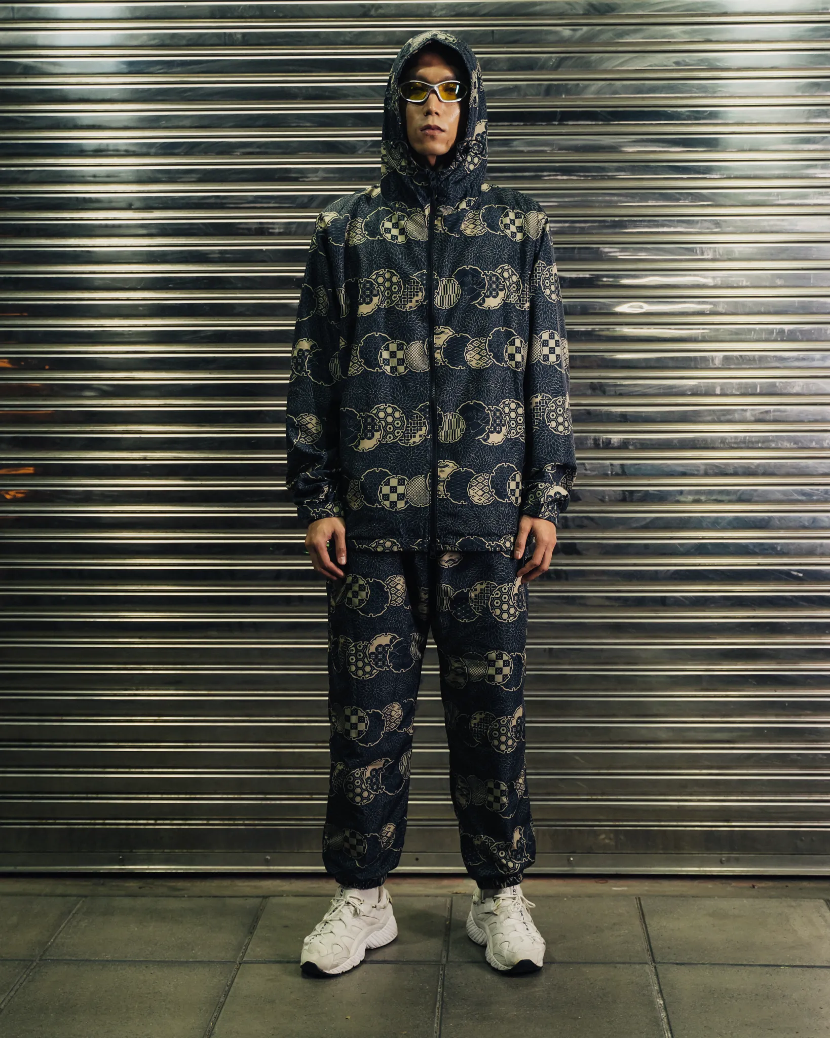 [UNISEX] NISSACO X LOCO MOSQUITO ZIP-UP SPORTSWEAR JACKET