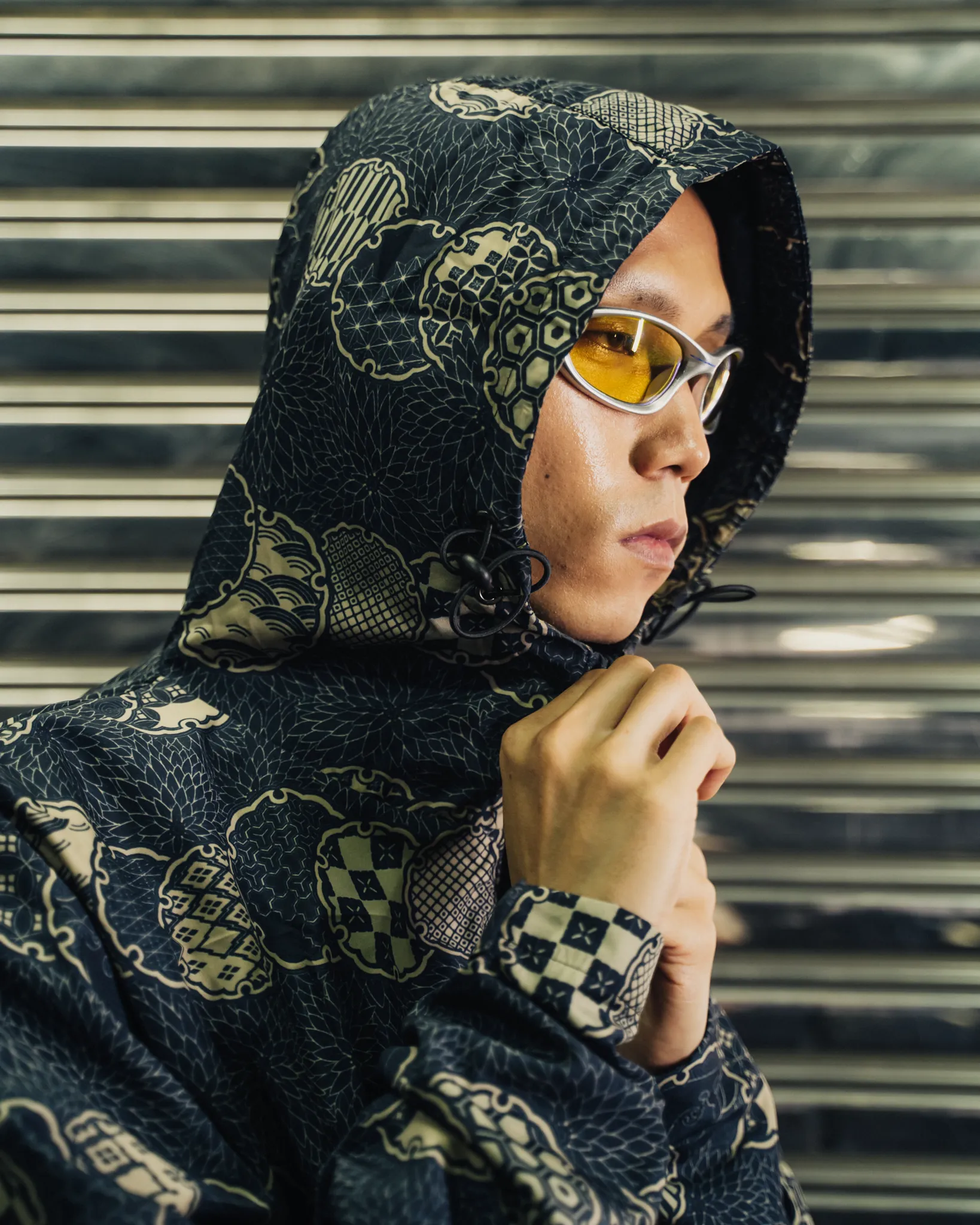 [UNISEX] NISSACO X LOCO MOSQUITO ZIP-UP SPORTSWEAR JACKET