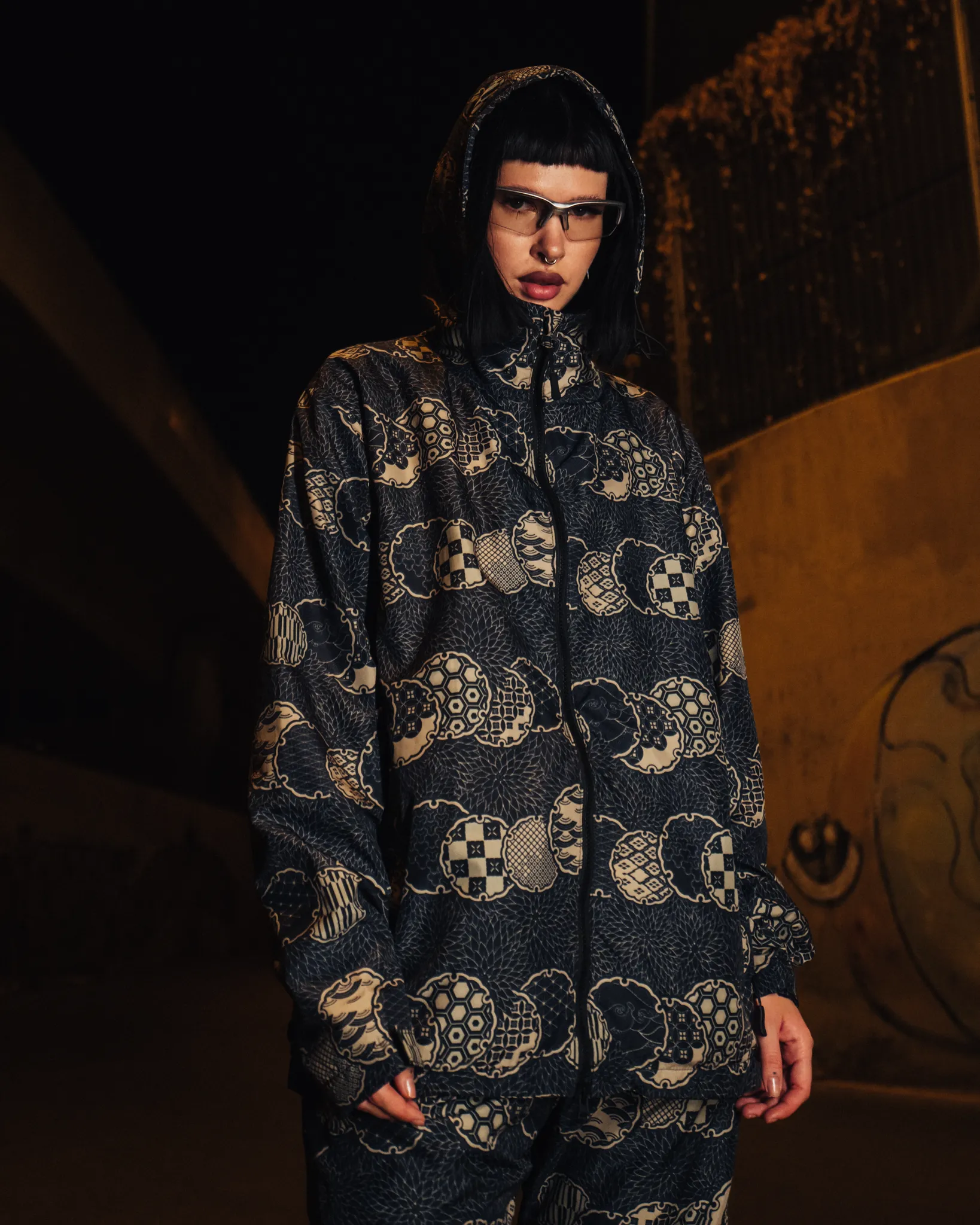 [UNISEX] NISSACO X LOCO MOSQUITO ZIP-UP SPORTSWEAR JACKET
