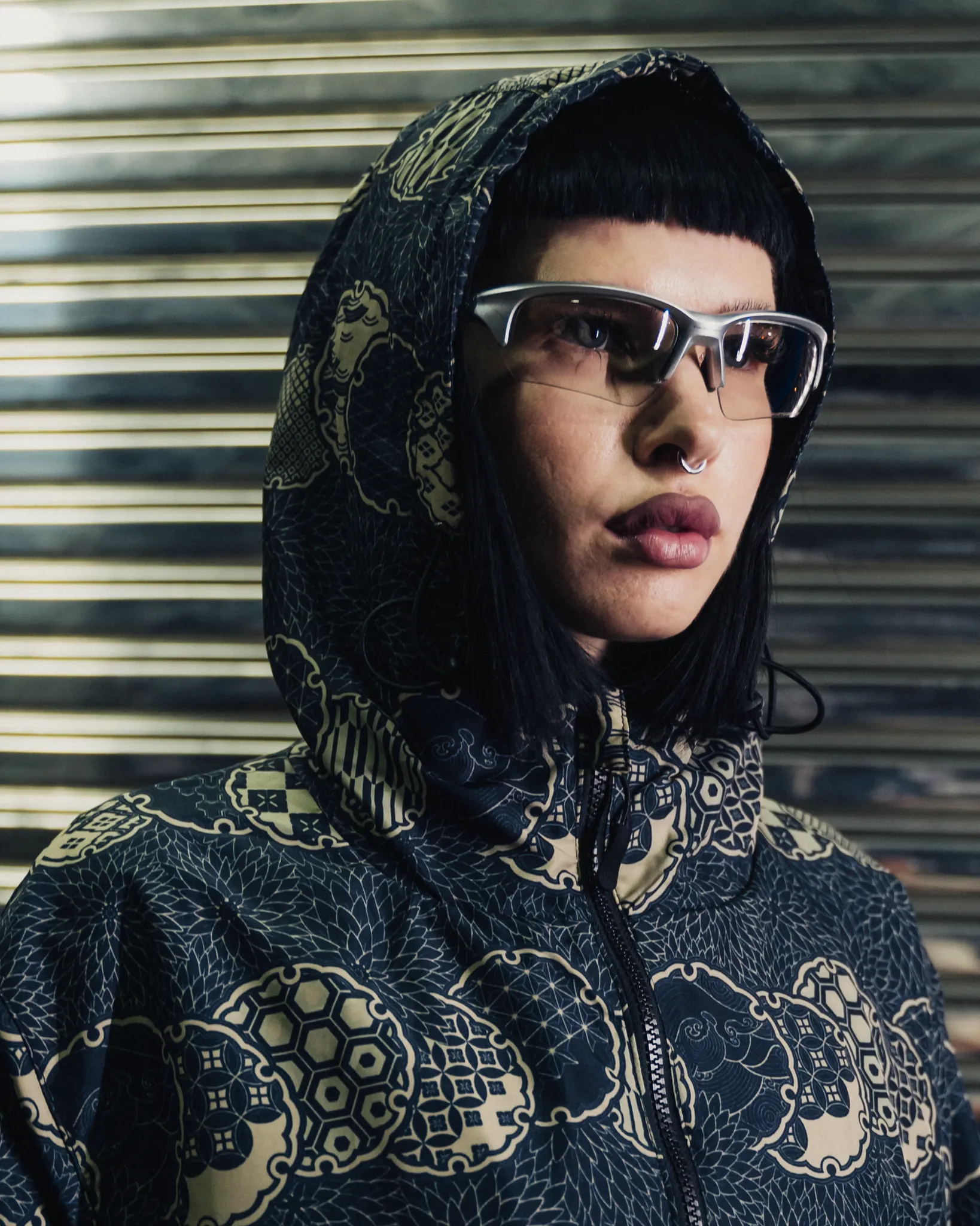 [UNISEX] NISSACO X LOCO MOSQUITO ZIP-UP SPORTSWEAR JACKET