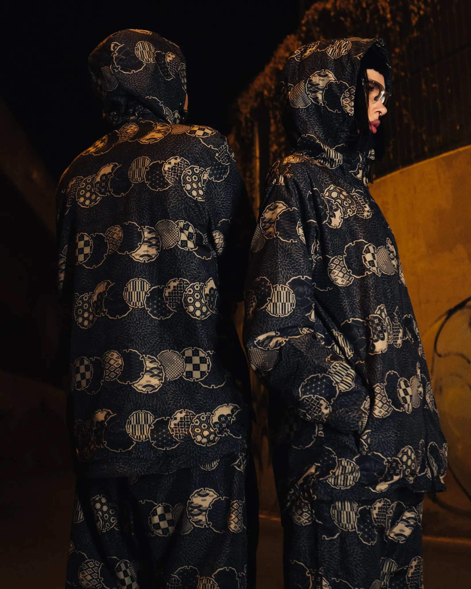 [UNISEX] NISSACO X LOCO MOSQUITO ZIP-UP SPORTSWEAR JACKET