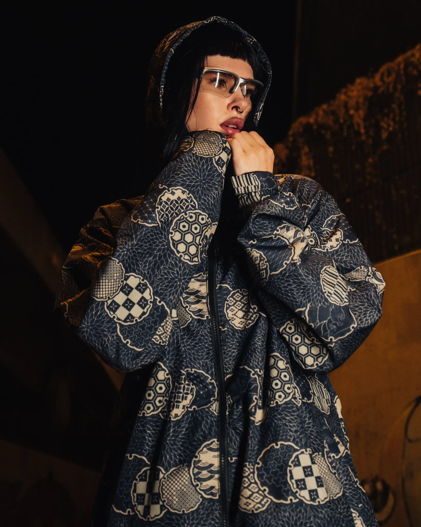 [UNISEX] NISSACO X LOCO MOSQUITO ZIP-UP SPORTSWEAR JACKET