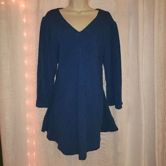 URU textured silk dress size 2