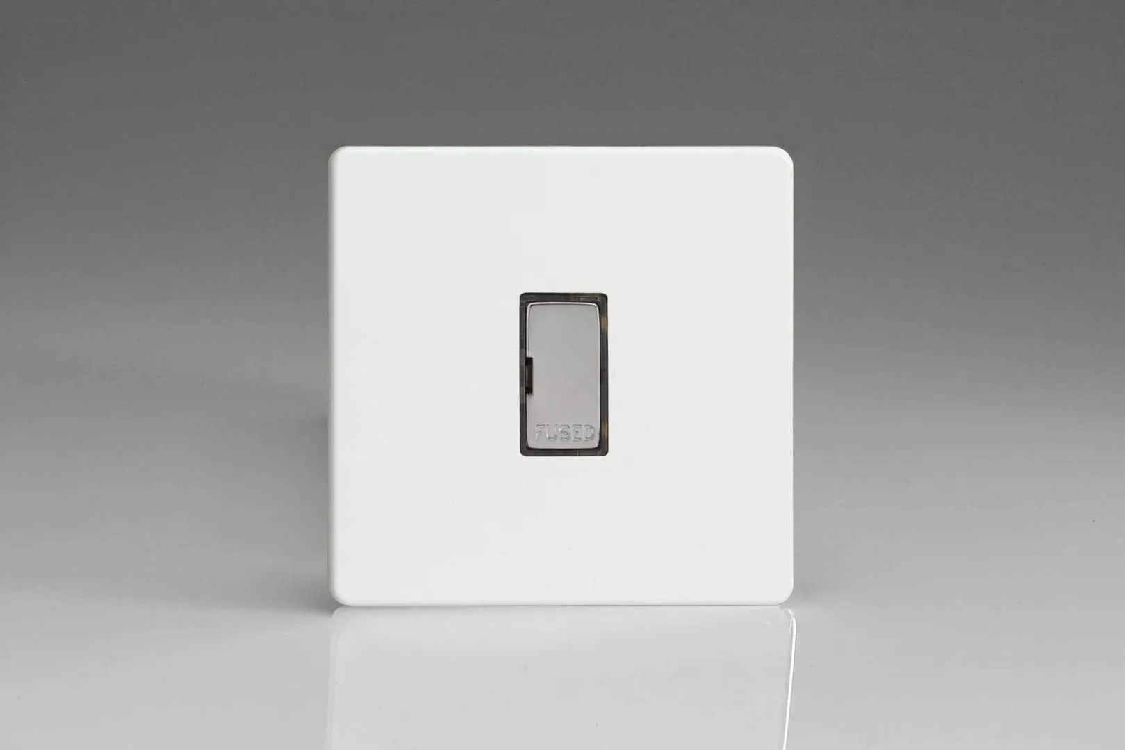Varilight 13A Unswitched Fused Spur with Metal Inserts Premium White XDQ6UDS
