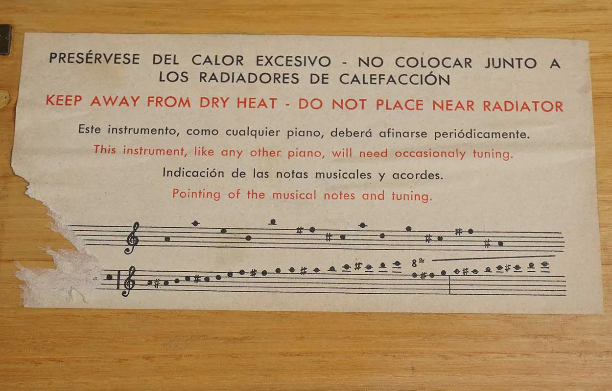 Vintage Spanish Enrique Salva Miniature Hurdy-Gurdy Street Piano Cart
