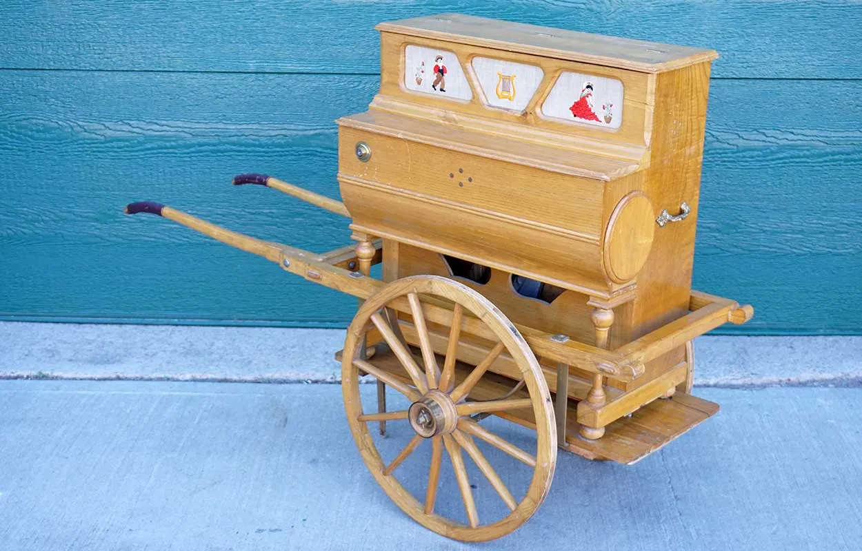 Vintage Spanish Enrique Salva Miniature Hurdy-Gurdy Street Piano Cart