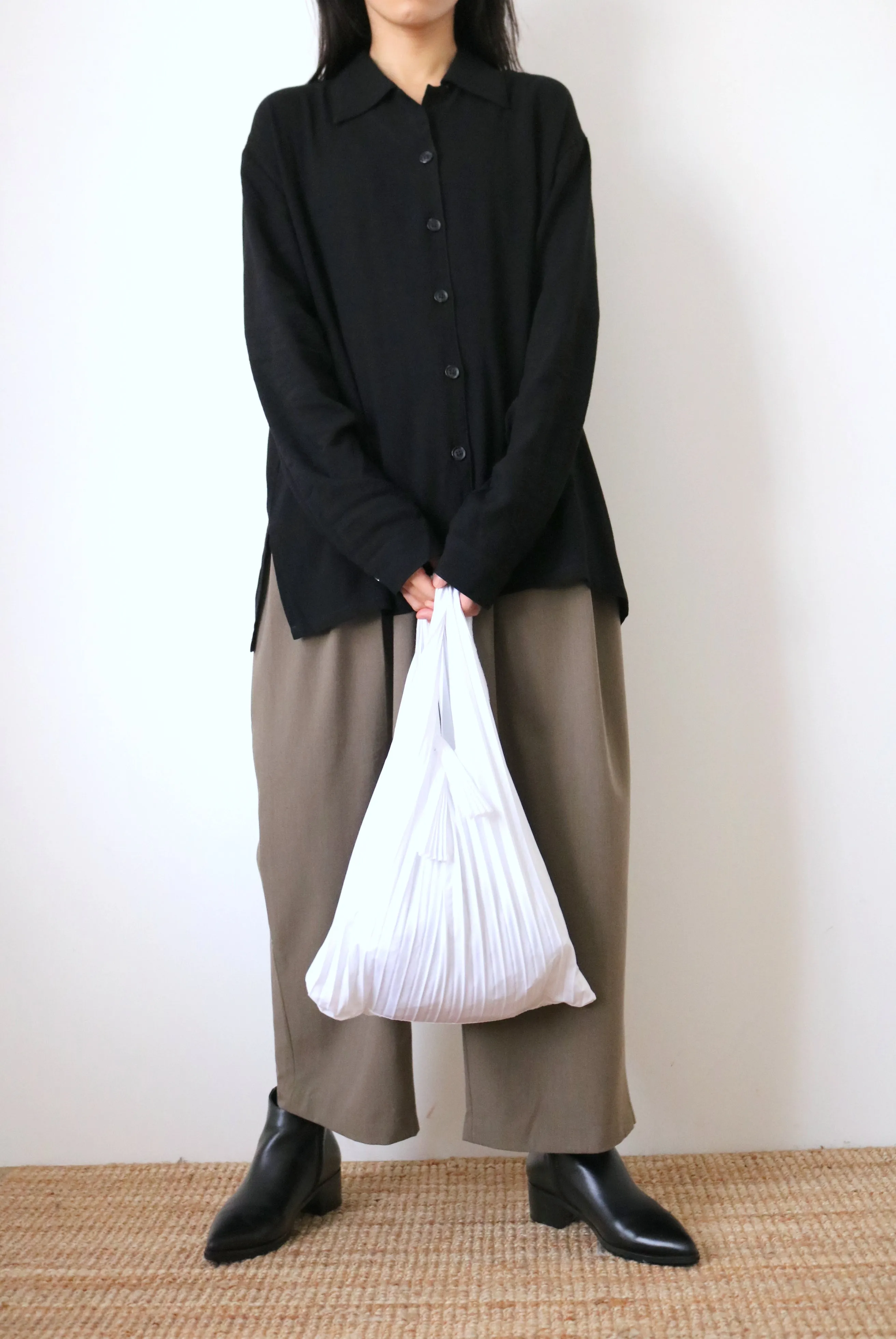 Winona shirt-sold out