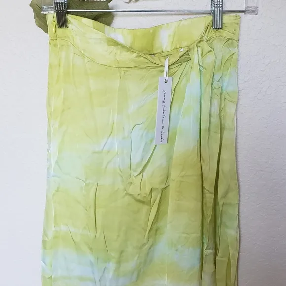 YFB Savanna Twist Tie Dye Midi Skirt NWT
